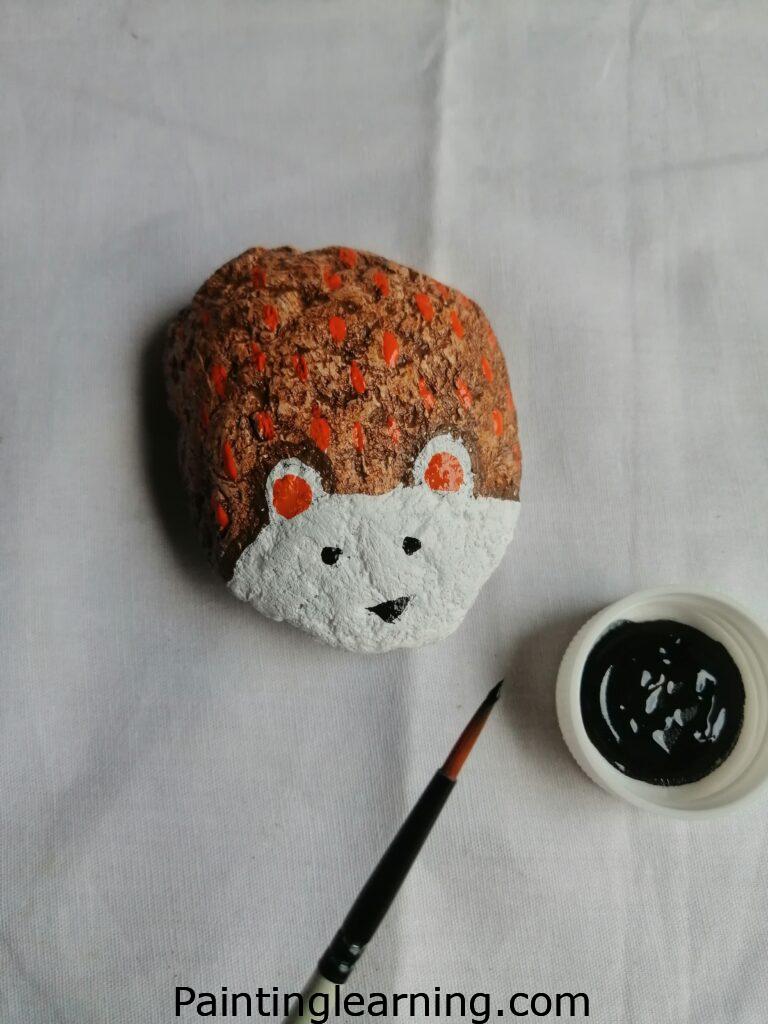 Hedgehog on a Rock Step: 3