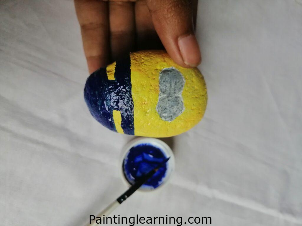 Minion Rocks Step: 2d