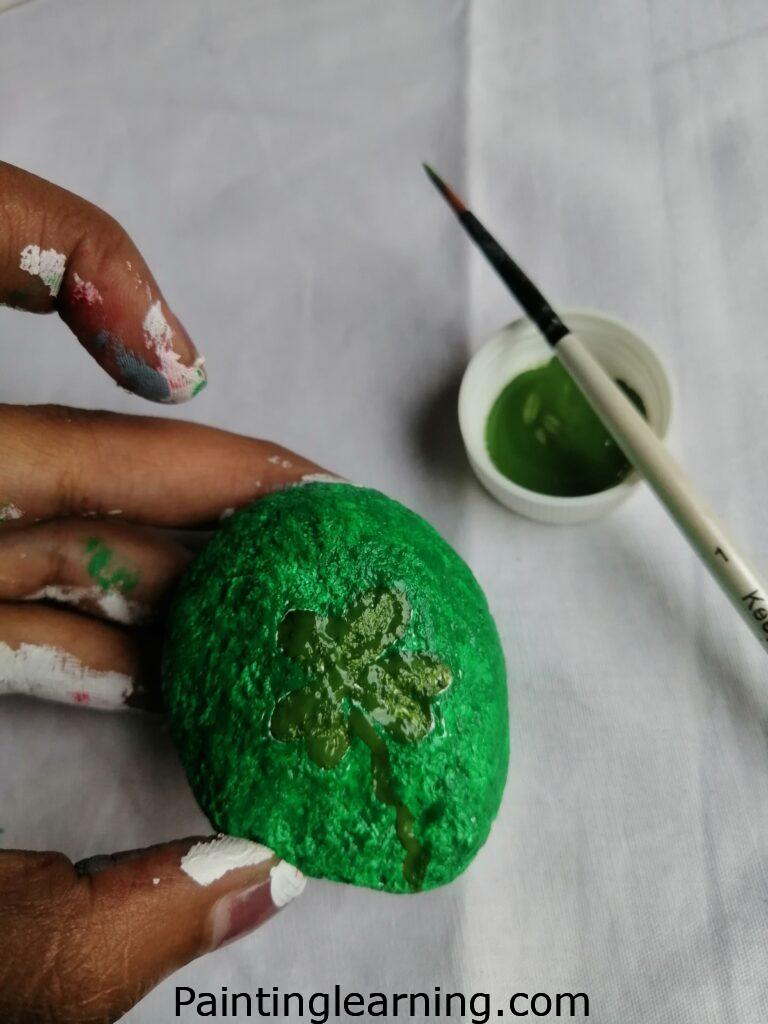 Shamrock Painted Rocks Step: 2a