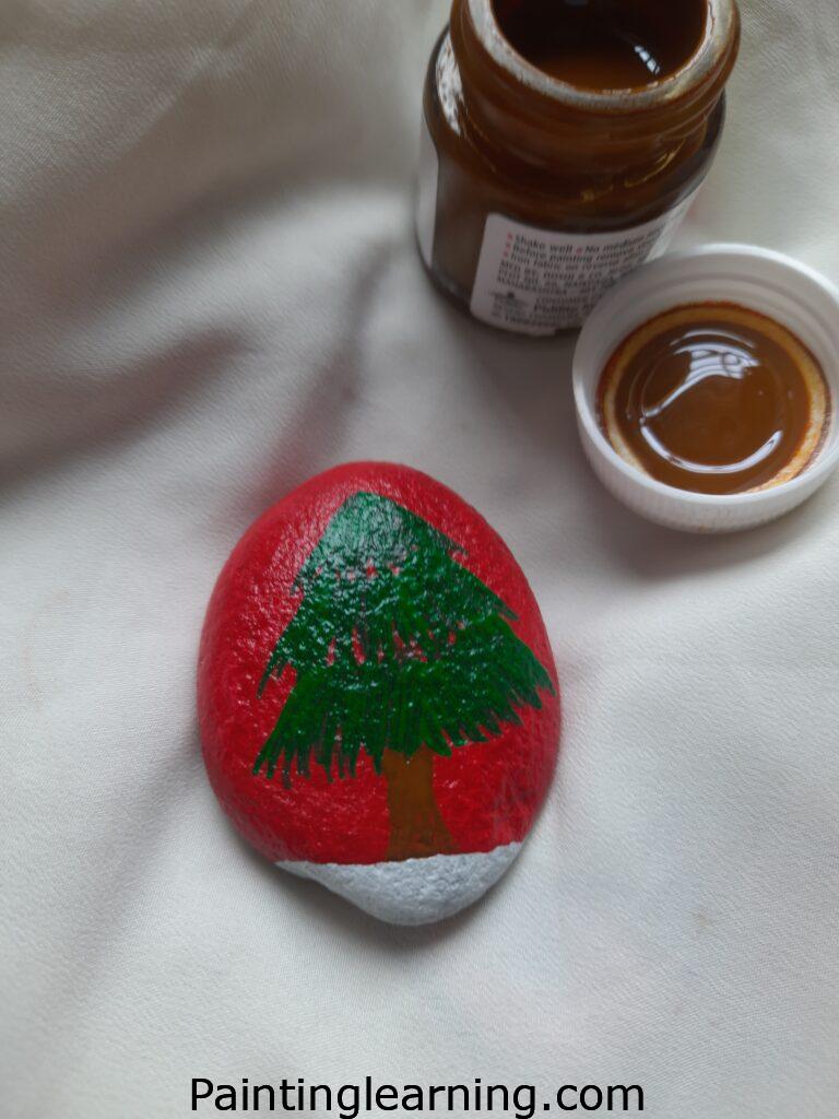 Christmas Tree Painted Rocks Steps: 2b