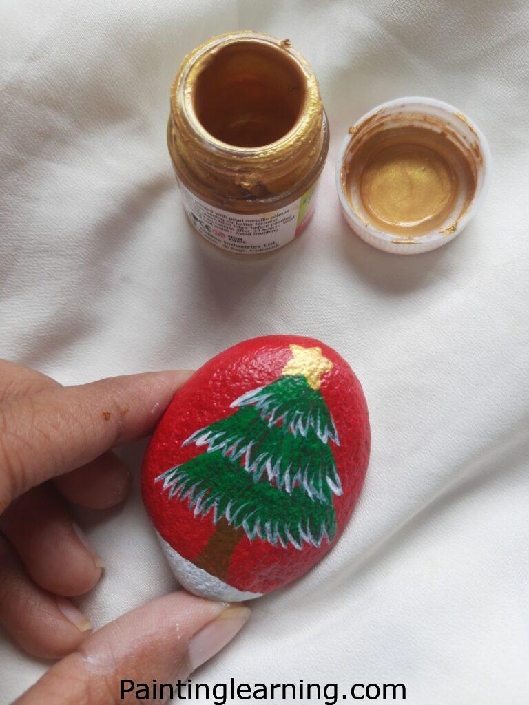 Christmas Tree Painted Rocks Steps: 2d